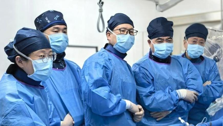 管家婆四肖四码精准资料,美媒:特朗普赦免特朗普,动态词语解释落实_游戏版V9.52