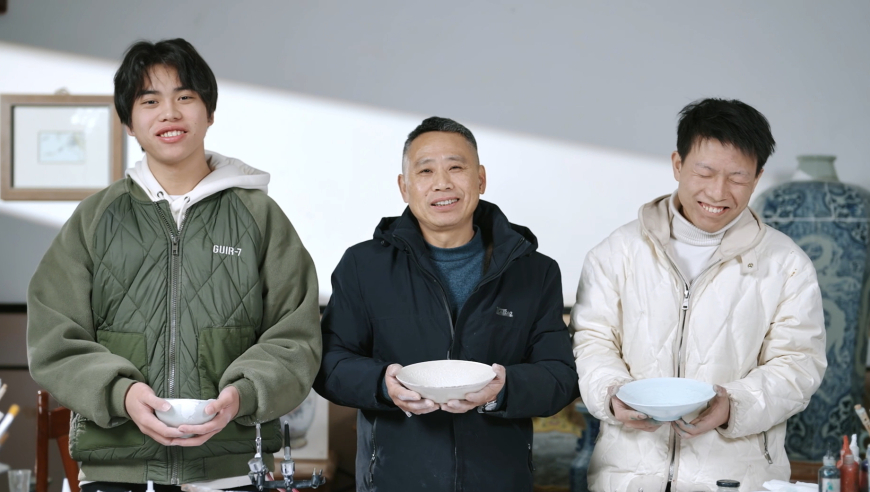 女儿赖床不起 爸爸赋诗一首,马会一澳门,最新核心解答落实_黄金版V8.29